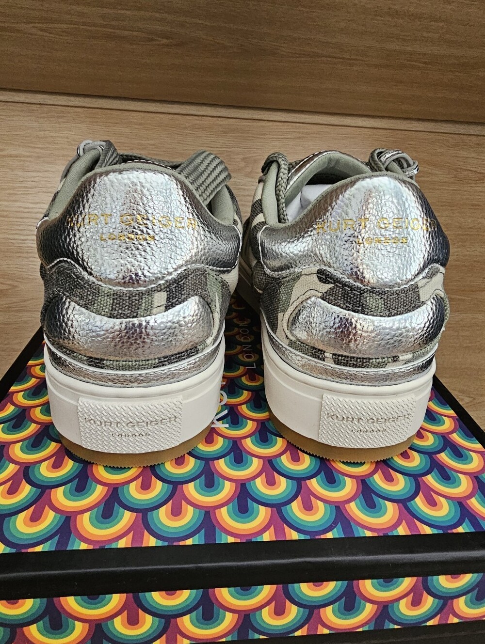 Kurt Geiger London SouthBank Tag Sneaker. Size 8.5 - Picture 9 of 13